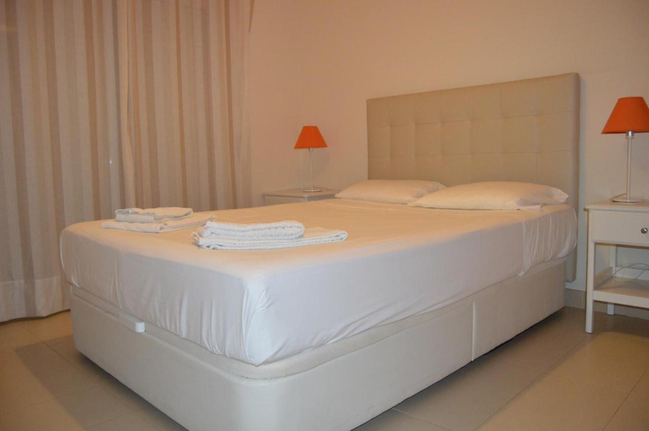 Apartamentos Cabanas Golf Tavira Esterno foto